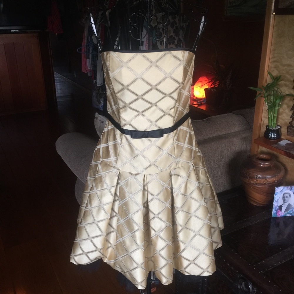 VINTAGE JESSICA McCLINTOCK GOLD/BLACK COCKTAIL 6